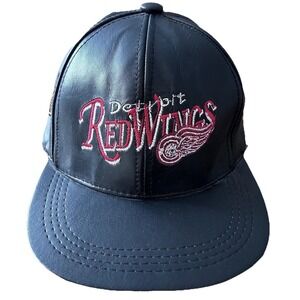 Vintage 90's Detroit Red Wings Leather Script Hat